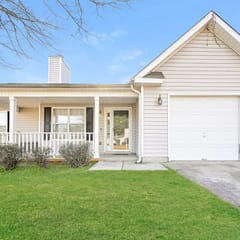 Sleek Home, WiFi, Pet-Friendly, Near Arabia Mtn