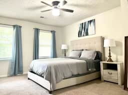 Getaway Home, Front Yard and Smart TVs All Rooms - Image 2