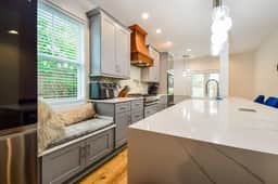 Posh Home: Marvelous Kitchens, Beautiful Bathrooms - Image 3