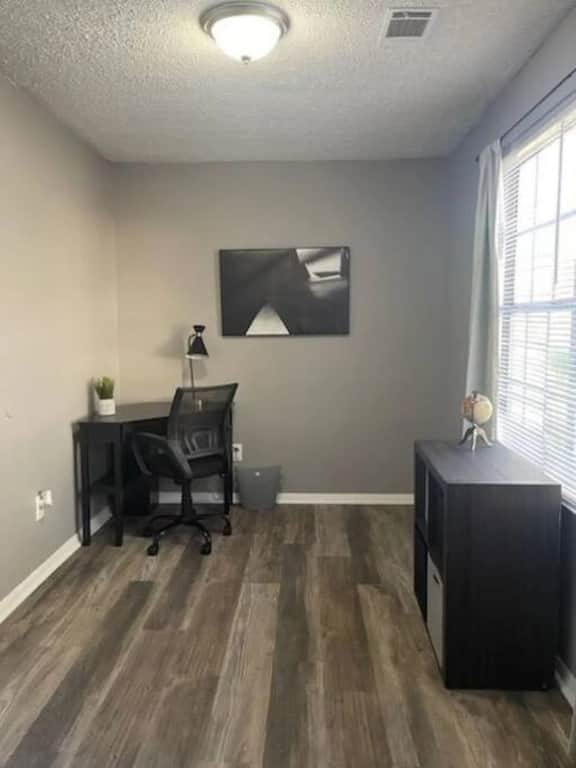 Stone Mountain Home, SmartTV All Rooms, Pool Table - Image 4