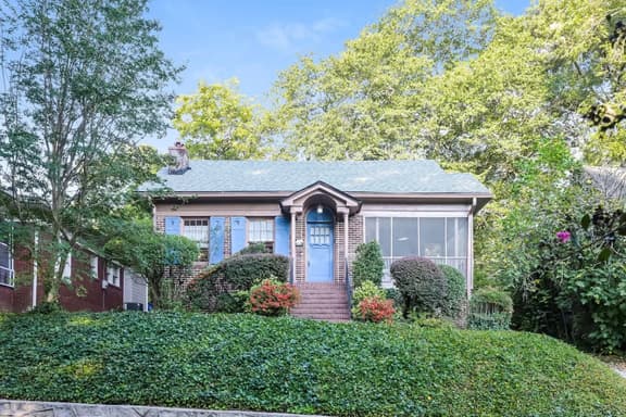 Spacious/Vintage, Near Candler Park, Pet Friendly - Image 1